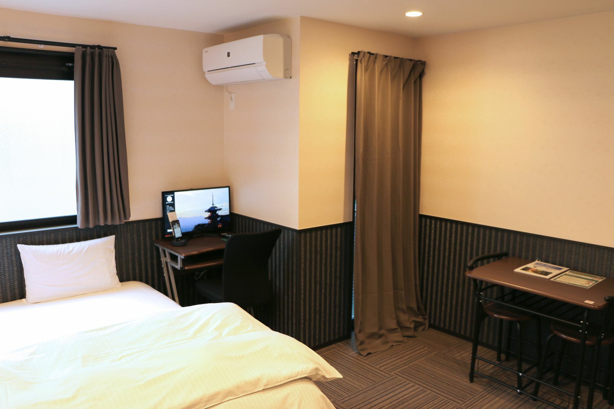 Oyo Japan Hotels Gojo-Muromachi קיוטו מראה חיצוני תמונה